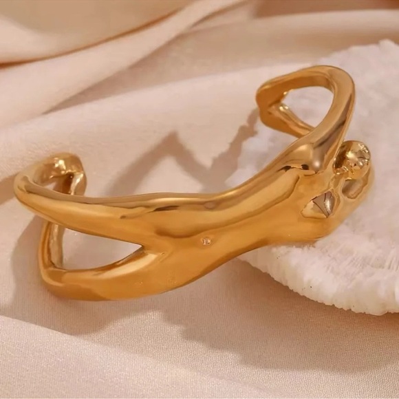 Sculptural Women Body 18K Gold Stainless Steel Cuff Bracelet” - Picture 11 of 13